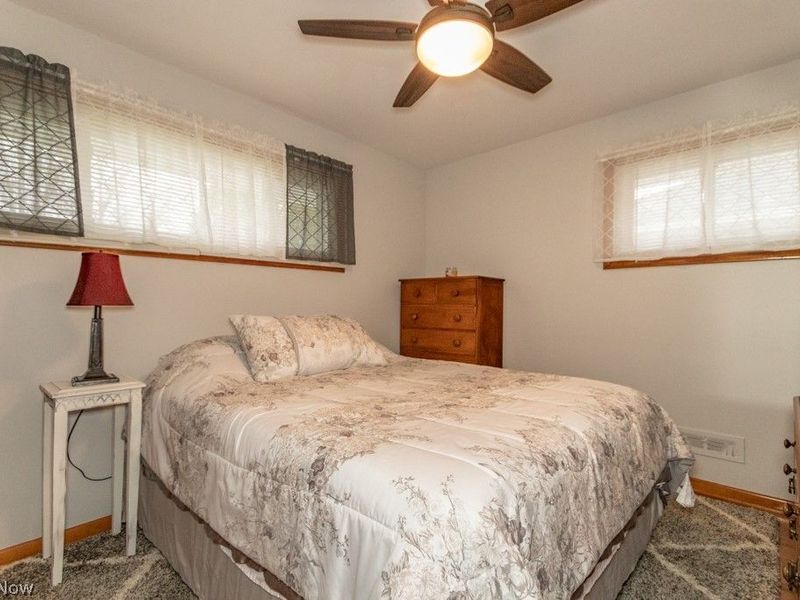 8325 Kenton Avenue, Parma, OH 44129 Photo 13