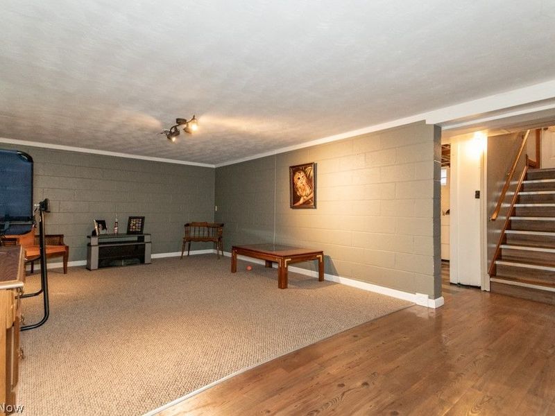 8325 Kenton Avenue, Parma, OH 44129 Photo 19