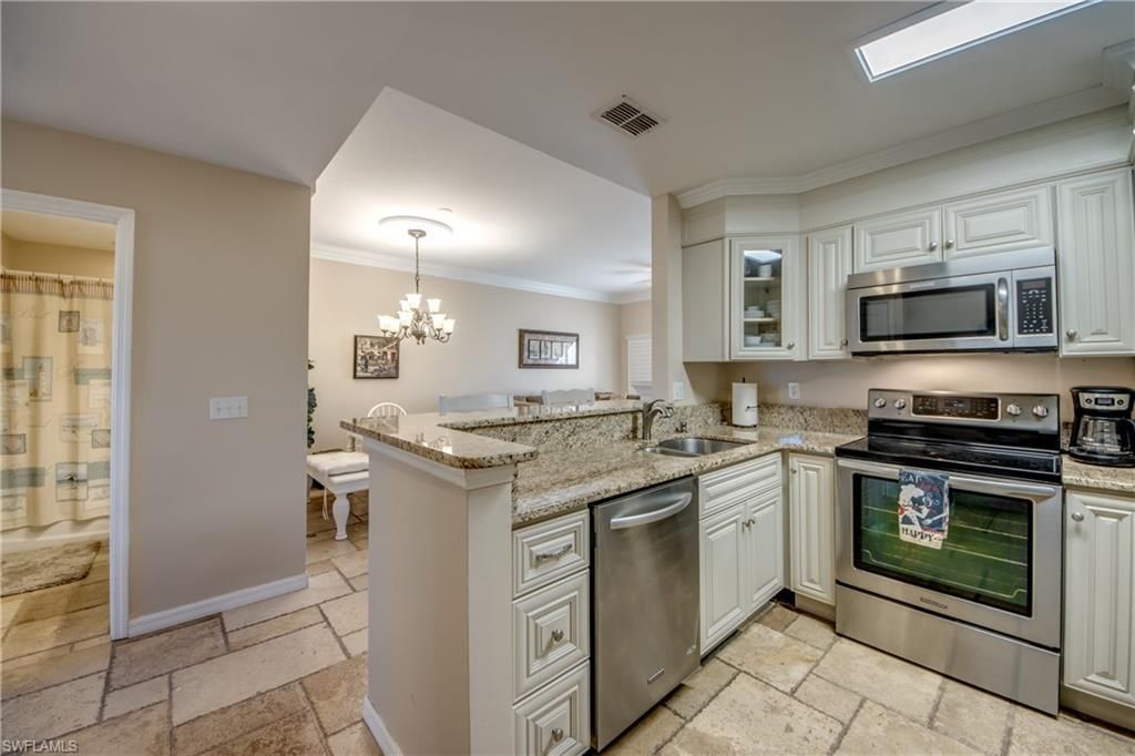 15370 Bellamar Cir, Unit 3411, Fort Myers, FL 33908 Photo