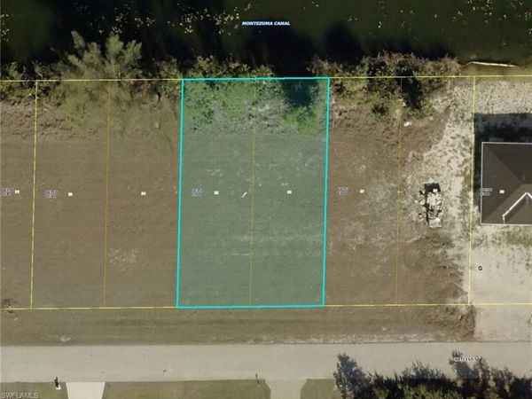 327 NE 31st ST, CAPE CORAL, FL 33909