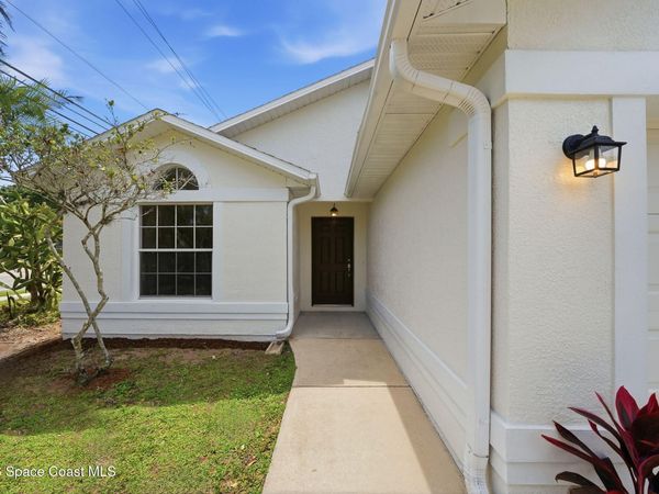 3009 SW Elizabeth Street , Melbourne, FL 32904