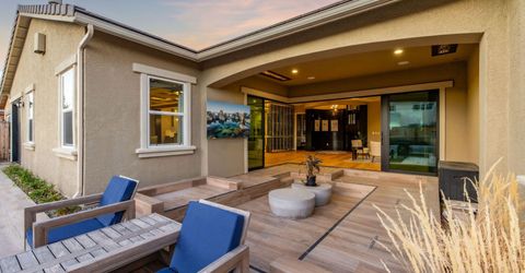 9509 Copper Sky Drive, Reno, NV 89521 Photo