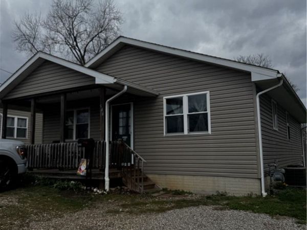 546 Cemetery Street, Coshocton, OH 43812