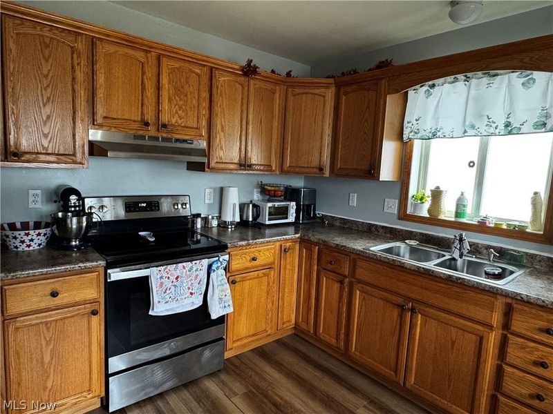 546 Cemetery Street, Coshocton, OH 43812 Photo 10