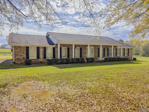 19746 Alabama Highway 33, Moulton, AL 35650