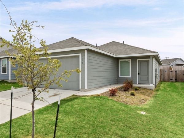 512 Texas Angel Way , Jarrell, TX 76537