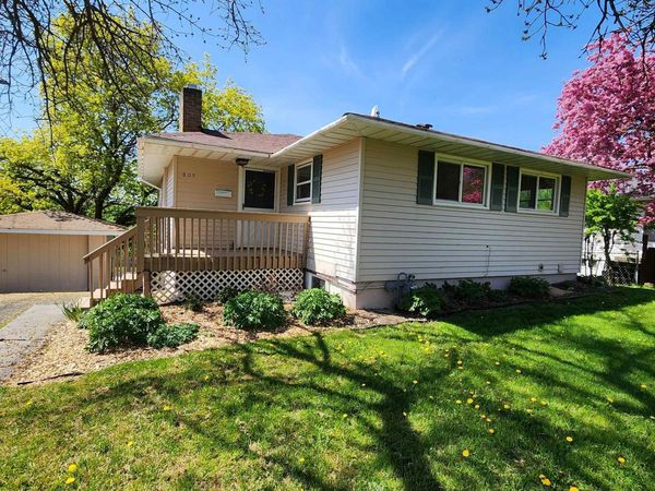 805 NW Clifford, Pullman, WA 99163