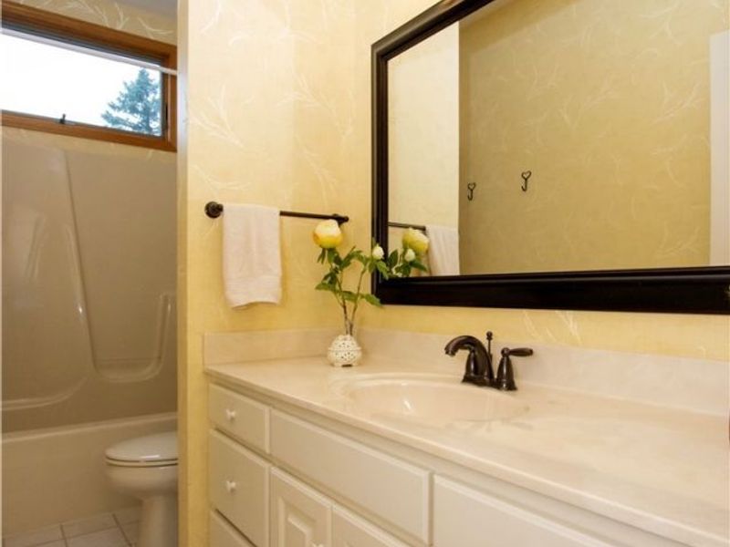 734 Danberry Drive, Wooster, OH 44691 Photo 12