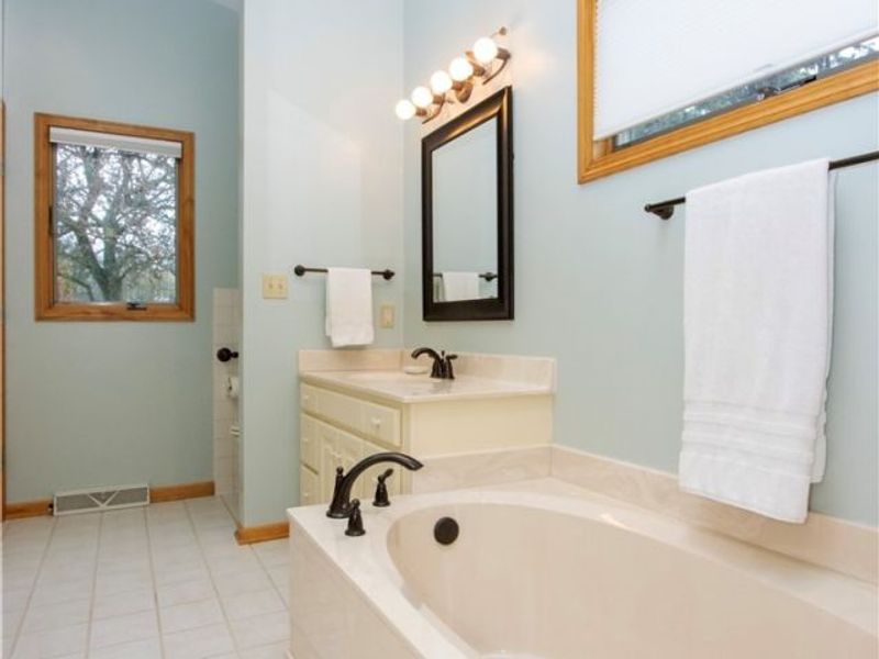 734 Danberry Drive, Wooster, OH 44691 Photo 16