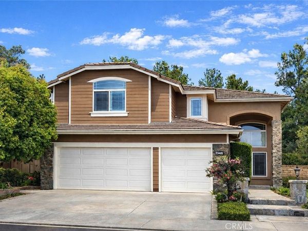 23411 Kingston, Valencia, CA 91354