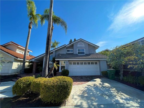 10 Ramada, Irvine, CA 92620