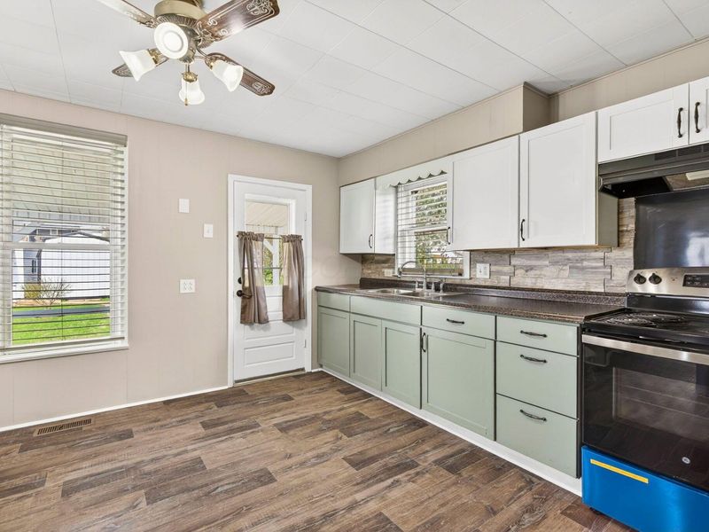 122 Pleasant Street, Circleville, OH 43113 Photo 28