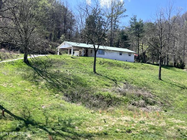 5075 Highway 25E , Tazewell, TN 37879