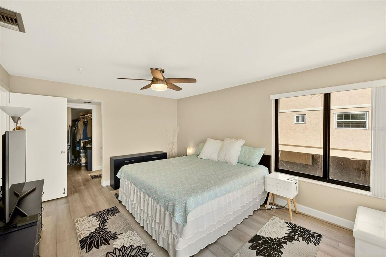 74 Gulf Boulevard, Unit 1B, Indian Rocks Beach, FL 33785 Photo