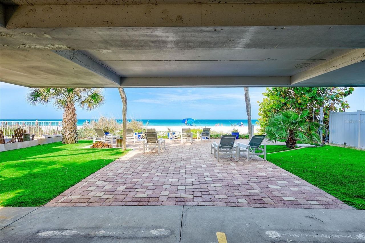 74 Gulf Boulevard, Unit 1B, Indian Rocks Beach, FL 33785 Photo