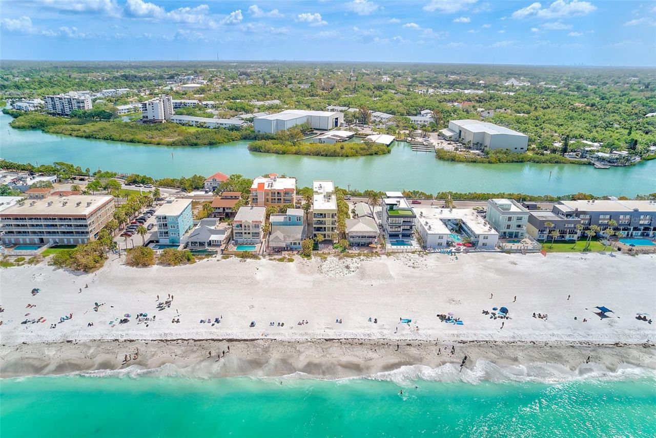 74 Gulf Boulevard, Unit 1B, Indian Rocks Beach, FL 33785 Photo