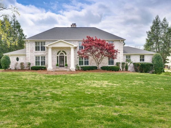 1937 Shamrock Dr, Brentwood, TN 37027