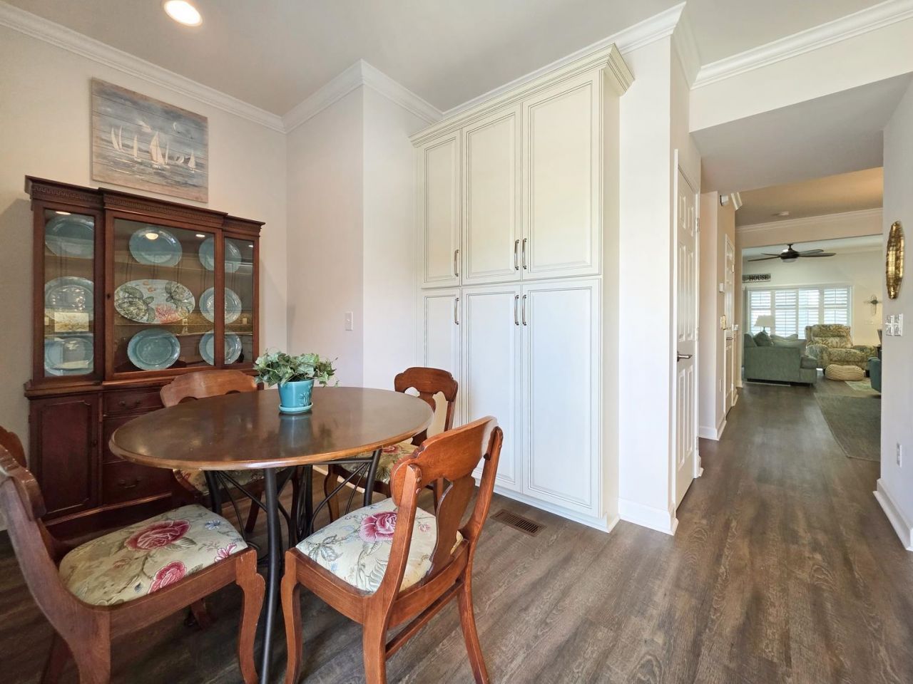 601 Hillside Dr. N Photo 16