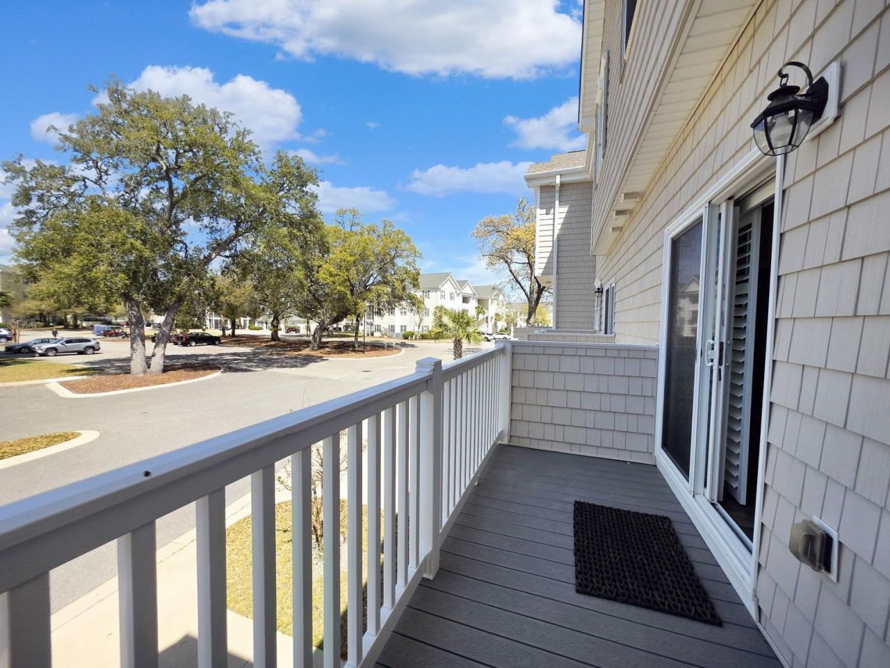 601 Hillside Dr. N Photo 18