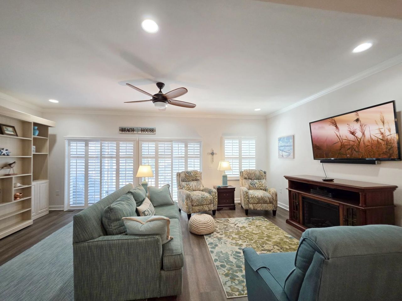 601 Hillside Dr. N Photo 29