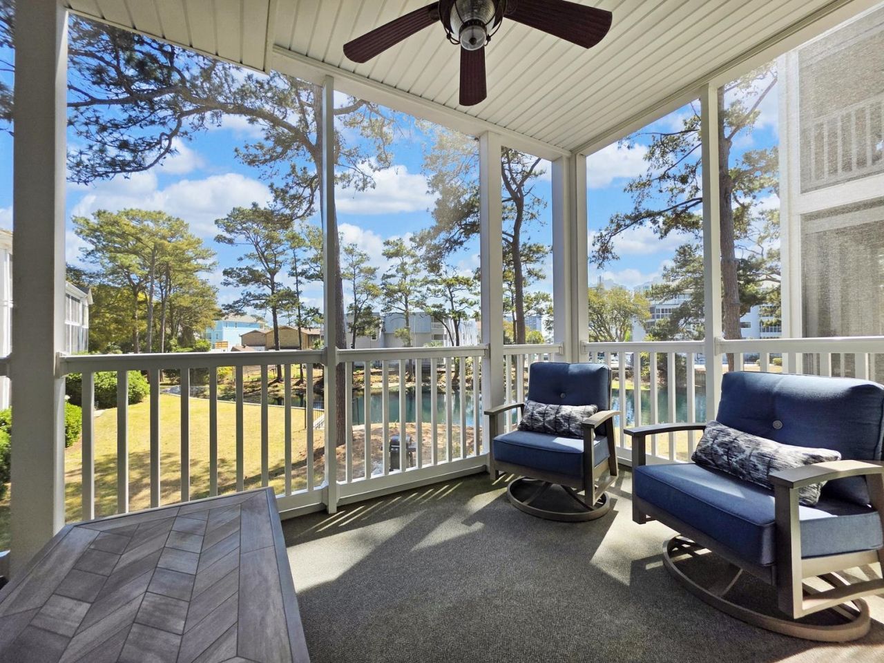 601 Hillside Dr. N Photo 37