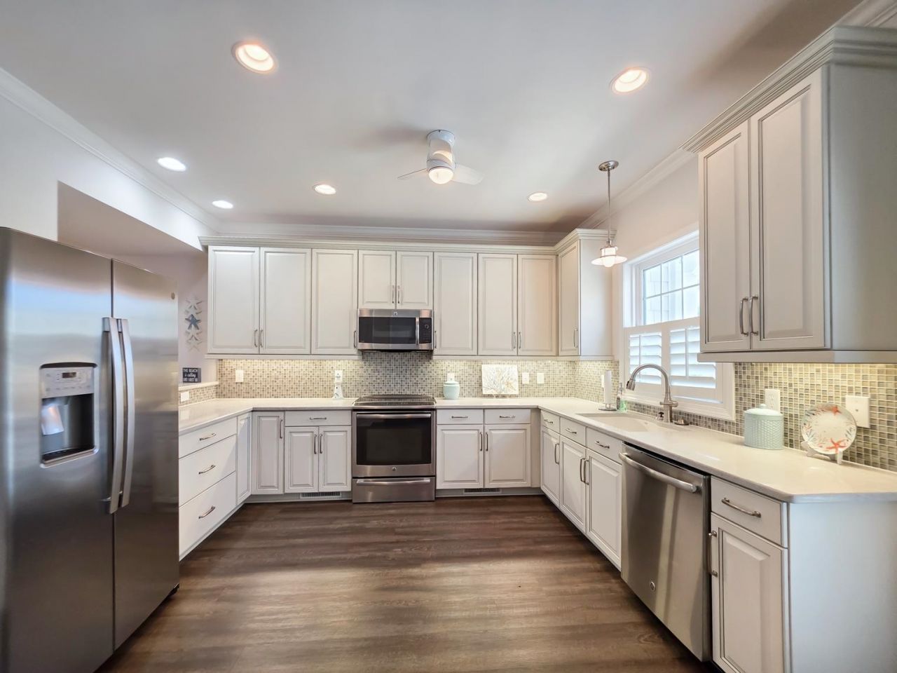 601 Hillside Dr. N Photo 4