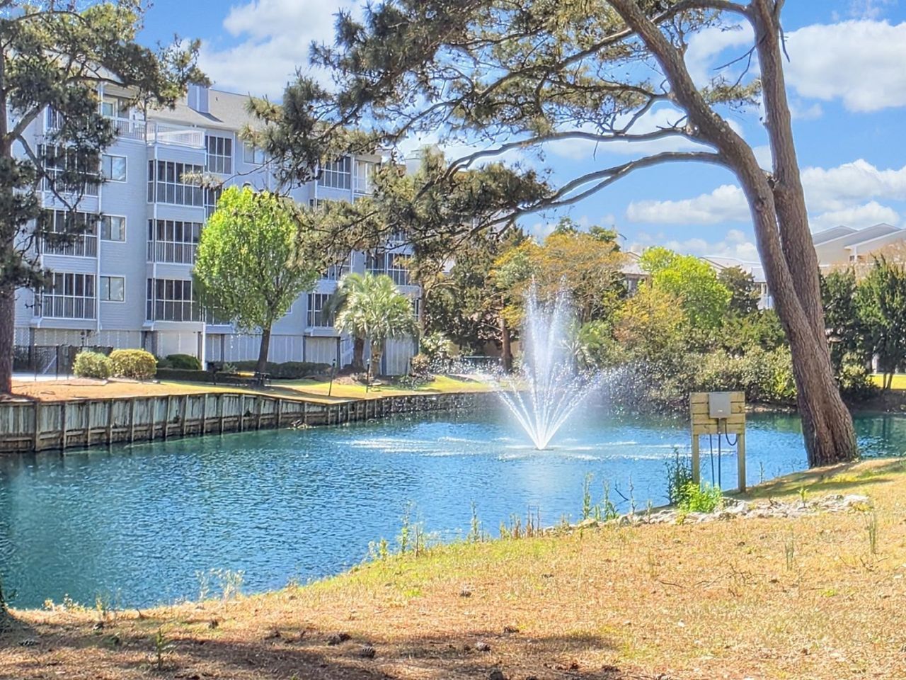 601 Hillside Dr. N Photo 42