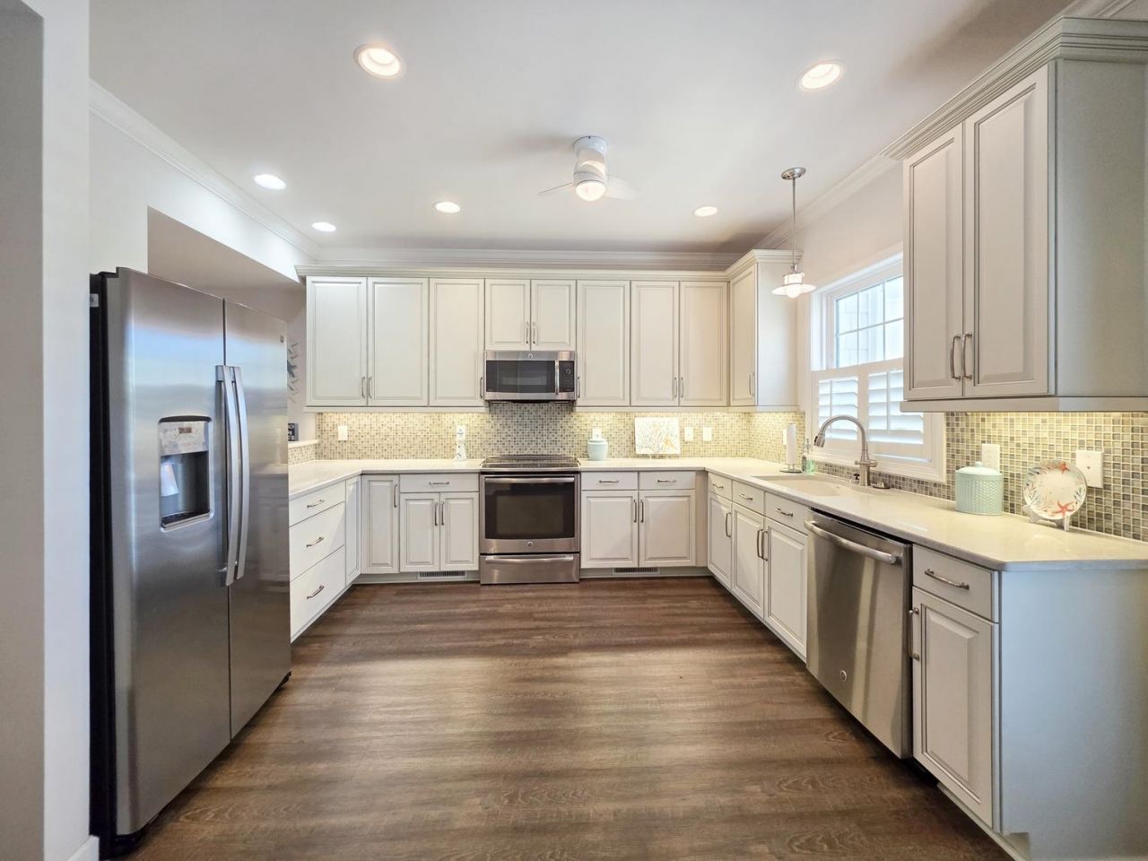 601 Hillside Dr. N Photo 5