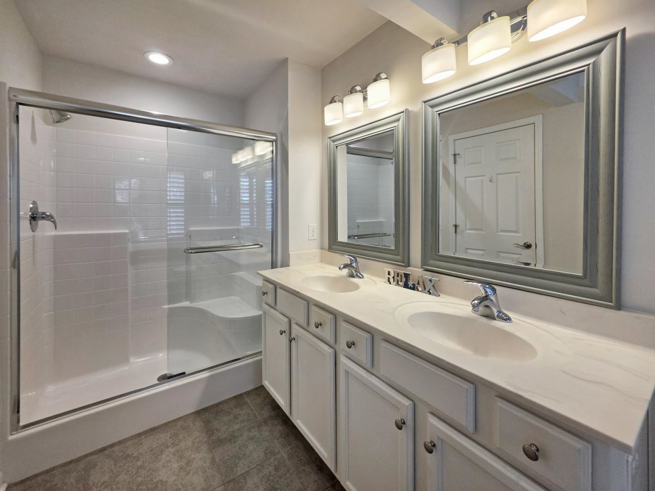 601 Hillside Dr. N Photo 55