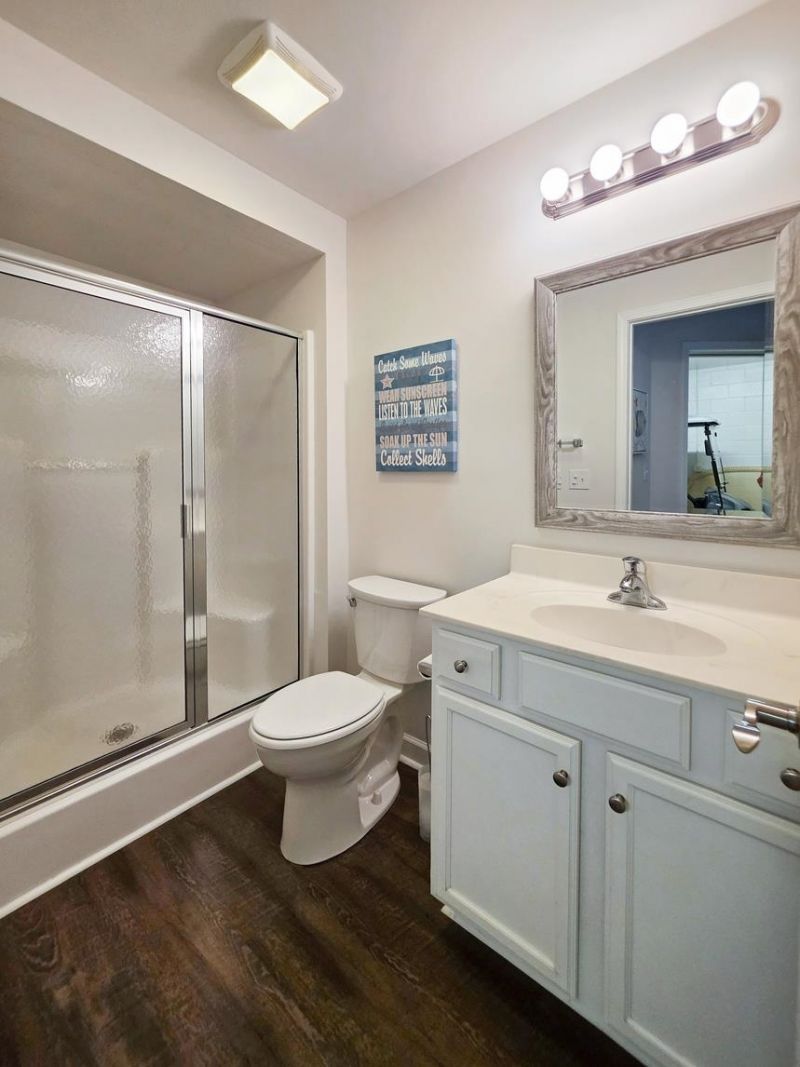 601 Hillside Dr. N Photo 77