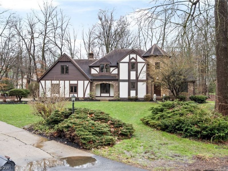 9466 Beryl Street NW, Massillon, OH 44646 Photo 3