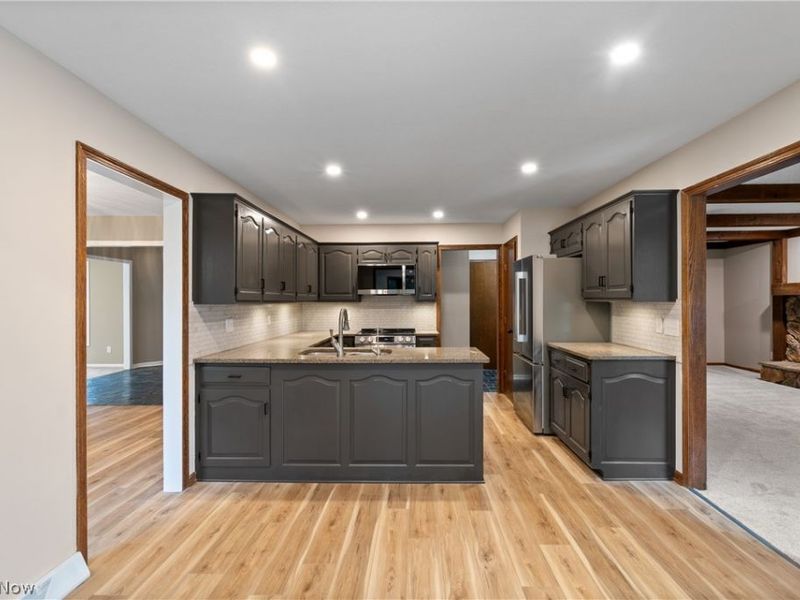 9466 Beryl Street NW, Massillon, OH 44646 Photo 7