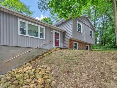 412 Stevenson Avenue, Akron, OH 44312