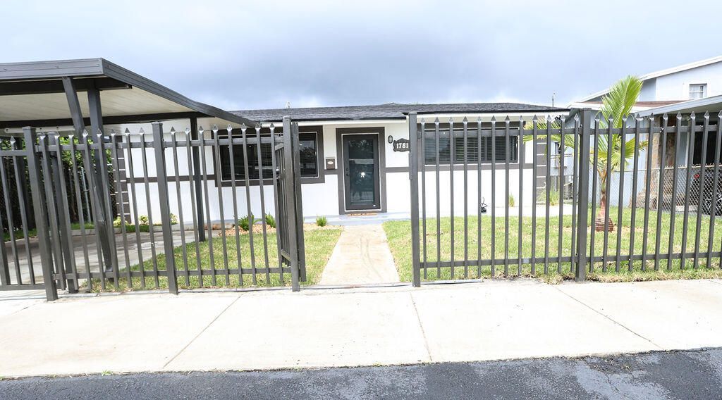 1781 NW 154th Street, Miami Gardens, FL 33054 Photo