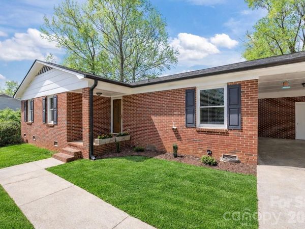 1735 Windyrush Lane , Gastonia, NC 28054