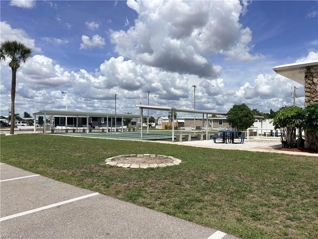 2787 Breezewood Dr, North Fort Myers, FL 33917 Photo