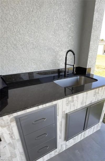 7020 Burma Cir, Labelle, FL 33935 Photo