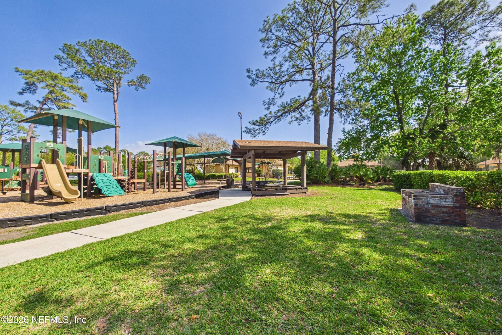 2487 Winged Elm Drive E, Jacksonville, FL 32246 Photo