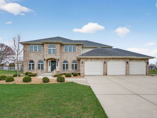 9200 174th Street, Tinley Park, IL 60487