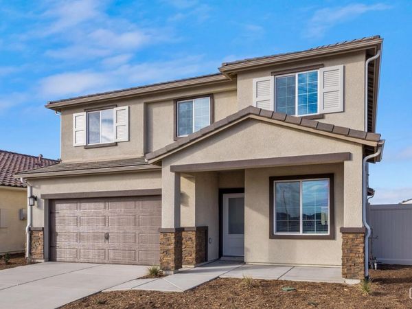 7704 Rambutan Place, Bakersfield, CA 93313