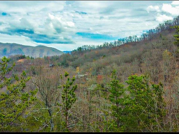 Lot 35 Round Top Way, Sevierville, TN 37862