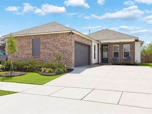 3046 CREEKSTONE Way , Baton Rouge, LA 70810