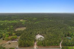 835 Indian Hut Rd. photo 4