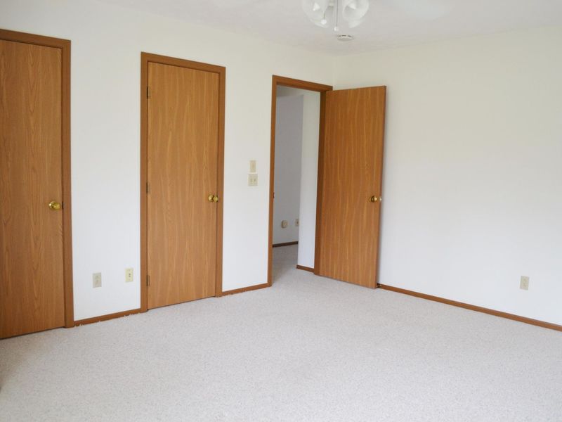 3052 E Brixton Drive, Springfield, OH 45503 Photo 18