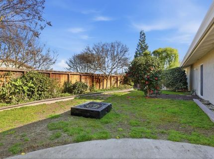 16227 Spring Creek Dr, Ripon, CA 95366 Photo