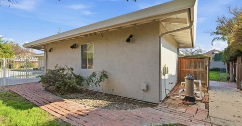 16227 Spring Creek Dr, Ripon, CA 95366 Photo