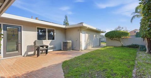 16227 Spring Creek Dr, Ripon, CA 95366 Photo