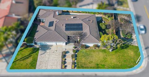 16227 Spring Creek Dr, Ripon, CA 95366 Photo