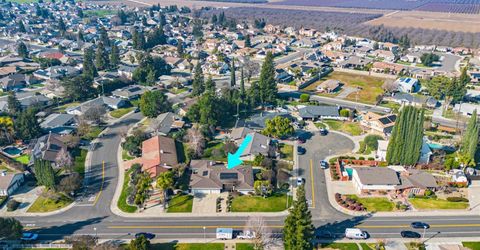 16227 Spring Creek Dr, Ripon, CA 95366 Photo