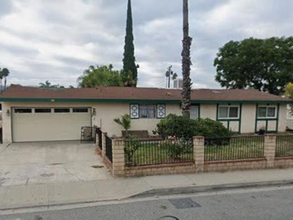 1616 Royal Avenue , Simi Valley, CA 93065